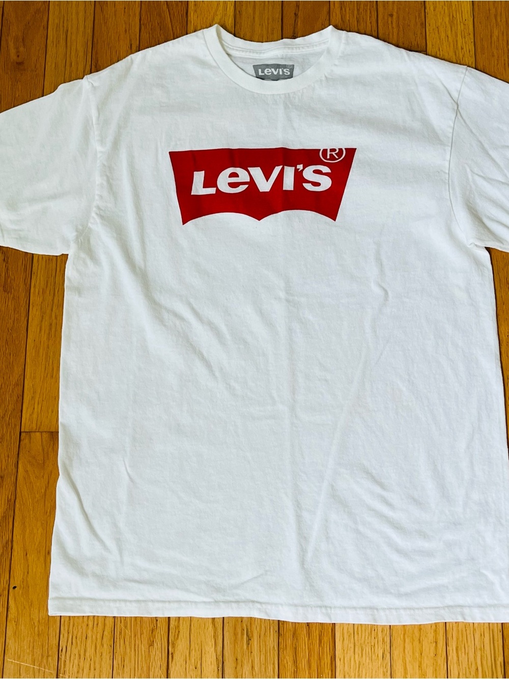 Levi's Women’s White/Red Cotton Jersey Crew Neck Logo Graphic T-Shirt Size M